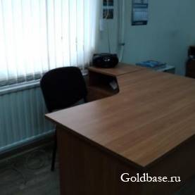 Продается офисный стол