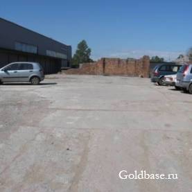 Сдаю открытую бетонированную площадку со всеми коммуникациями
