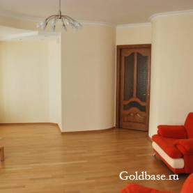 Продам коммерческую недвижимость 135м2 ул.Мичурина