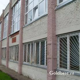 Продам здание под офис 2000м2